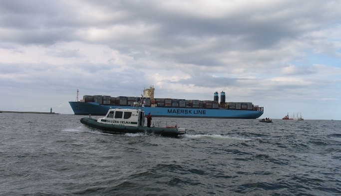 Odprawy w polskich portach w ciągu 24 godzin - GospodarkaMorska.pl