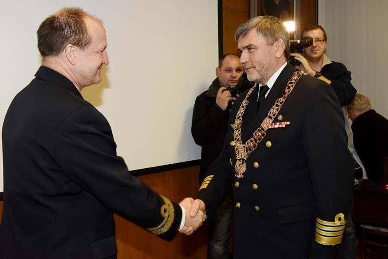 Uroczystość przekazania obowiązków Rektora-Komendanta Marynarki Wojennej - GospodarkaMorska.pl