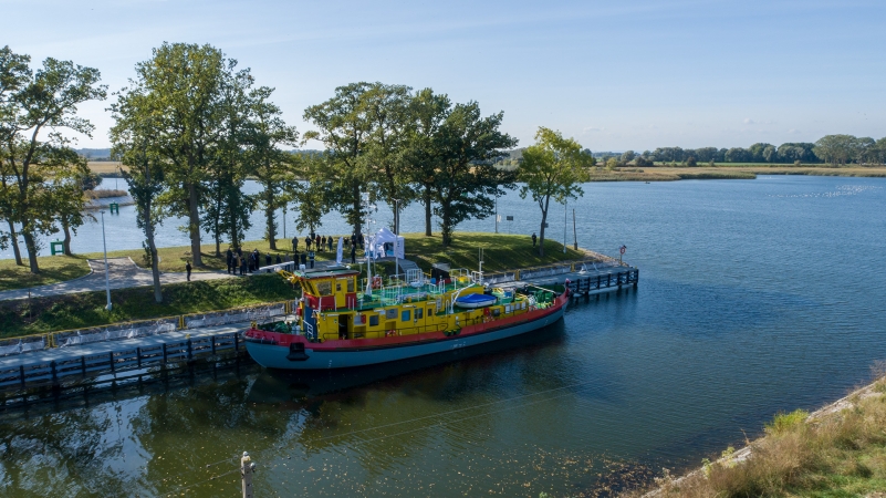 Flota RZGW w Gdańsku powiększyła się o nowoczesny lodołamacz liniowy [WIDEO, ZDJĘCIA]-GospodarkaMorska.pl