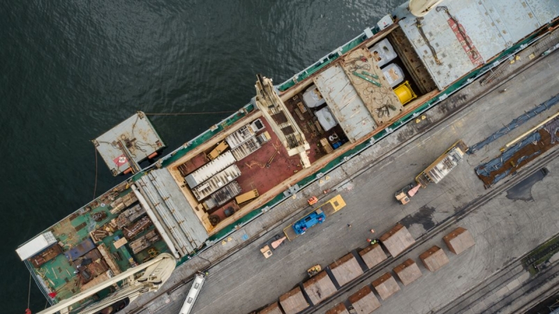 Z Portu Gdańsk do wybrzeża Tanzanii. CEVA Logistics przetransportuje konstrukcję o wadze 2 tys. ton [WIDEO, ZDJĘCIA]-GospodarkaMorska.pl