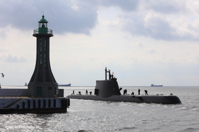 Nowoczesny okręt podwodny odwiedził Port Gdynia (foto)-GospodarkaMorska.pl