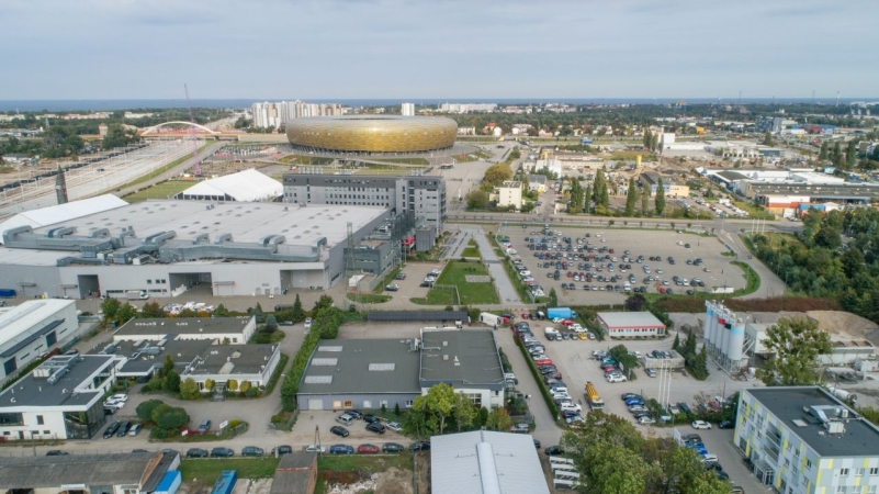 Grupa Technologiczna ASE ma swój magazyn energii. To krok w stronę oszczędności i OZE [WIDEO, ZDJĘCIA]-GospodarkaMorska.pl