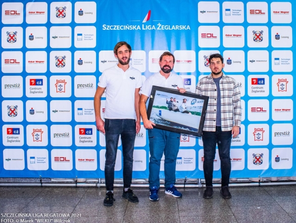 Finał Szczecińskiej Ligi Żeglarskiej rozstrzygnięty [ZDJĘCIA]-GospodarkaMorska.pl