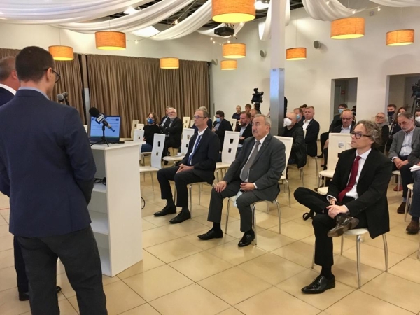 Port Szczecin: postęp prac związanych z budową oraz przebudową nabrzeży w Basenie Kaszubskim-GospodarkaMorska.pl