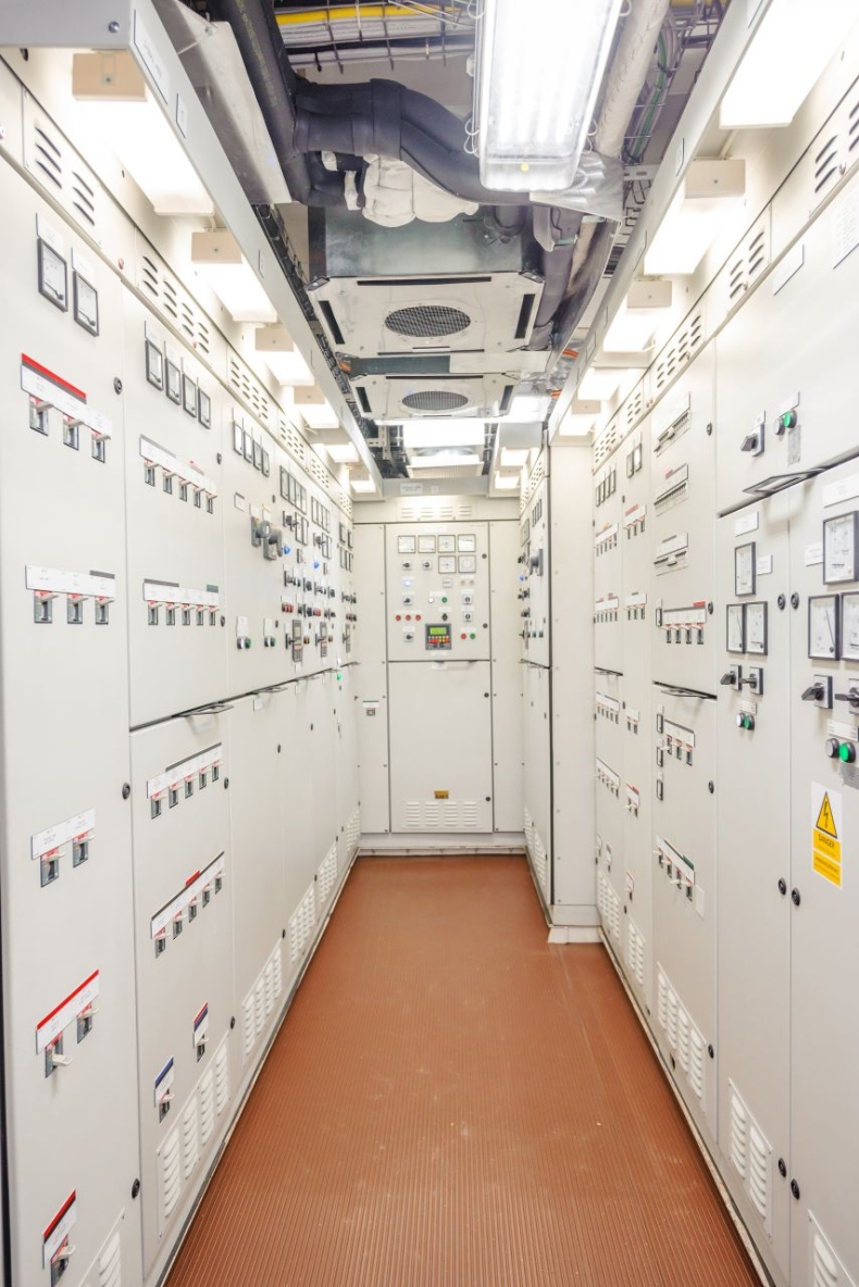 Eleship. Dzięki ich systemowi układanie kabli na statku nie będzie już łamigłówką  -GospodarkaMorska.pl