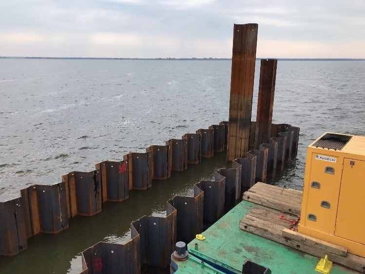 Modernizacja toru wodnego Świnoujście-Szczecin do głębokości 12,5 m. Na jakim etapie są prace? [ZDJĘCIA]-GospodarkaMorska.pl