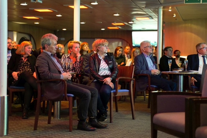 Dyskusje o morzu na morzu. Rejs z GospodarkaMorska.pl za nami [WIDEO, ZDJĘCIA]-GospodarkaMorska.pl