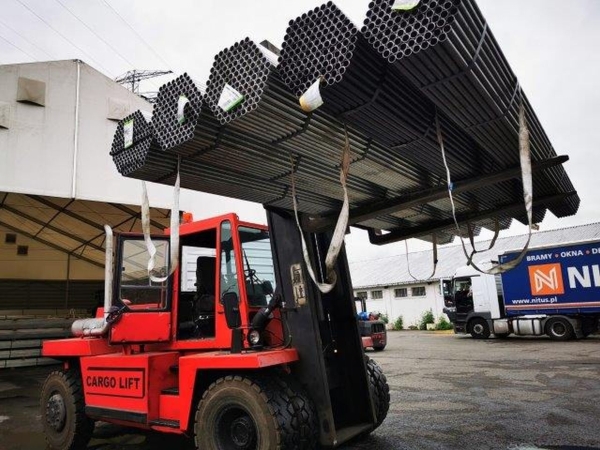 Rekordowe przeładunki stali w Cargo Lift-GospodarkaMorska.pl