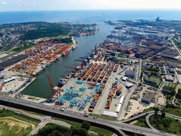 GCT w Porcie Gdynia. Terminal, który ma wiele do zaoferowania w polskiej grze o offshore-GospodarkaMorska.pl