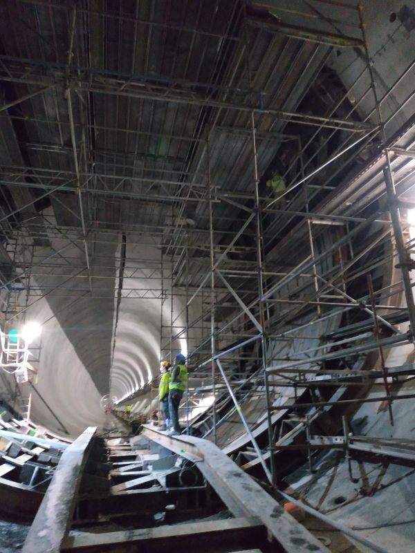 Świnoujście. Trwa budowa tunelu - głowica już wyciągnięta [ZDJĘCIA]-GospodarkaMorska.pl