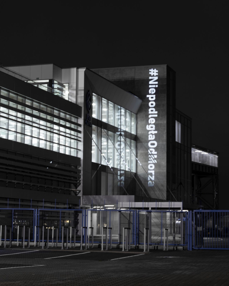 Port Gdynia świętował 103. rocznicę odzyskania niepodległości [WIDEO, ZDJĘCIA]-GospodarkaMorska.pl