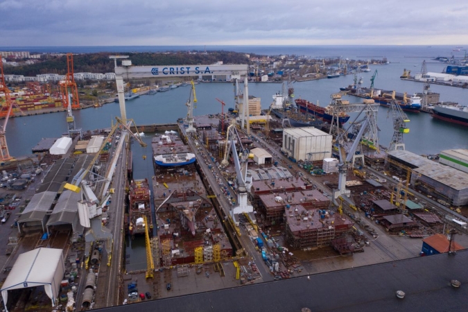 Trzy wodowania w jeden dzień. Crist oddaje kolejne mega bloki statku pasażerskiego - największe, jakie buduje się w Europie [ZDJĘCIA]-GospodarkaMorska.pl