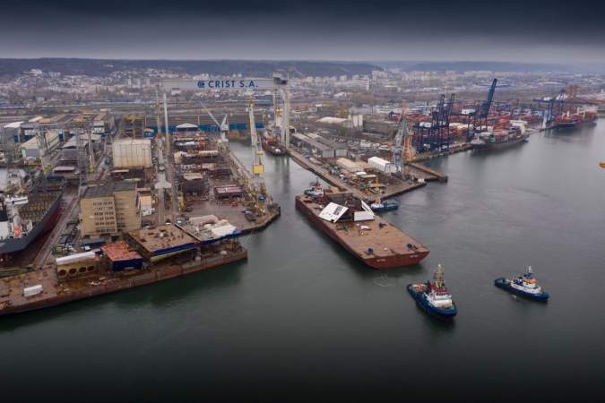 Trzy wodowania w jeden dzień. Crist oddaje kolejne mega bloki statku pasażerskiego - największe, jakie buduje się w Europie [ZDJĘCIA]-GospodarkaMorska.pl