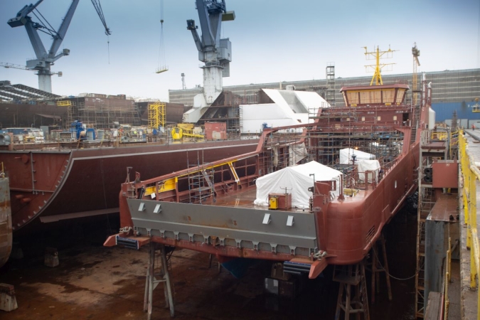 Trzy wodowania w jeden dzień. Crist oddaje kolejne mega bloki statku pasażerskiego - największe, jakie buduje się w Europie [ZDJĘCIA]-GospodarkaMorska.pl