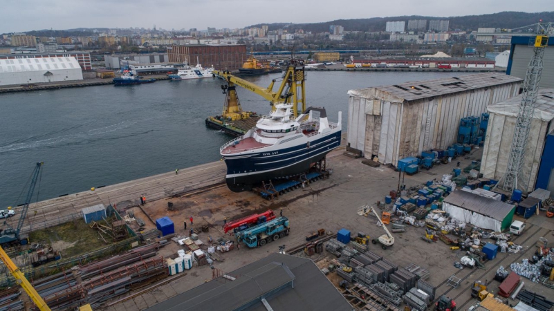 Statek rybacki zwodowany w Karstensen Shipyard Poland [WIDEO, ZDJĘCIA]-GospodarkaMorska.pl