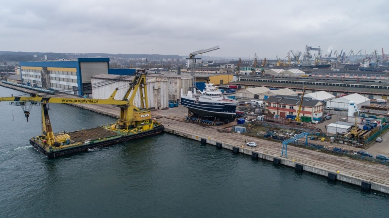 Statek rybacki zwodowany w Karstensen Shipyard Poland [WIDEO, ZDJĘCIA]-GospodarkaMorska.pl