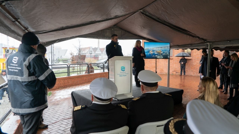 Puma, Narwal, Nerpa i Manat już ochrzczone. Wody Polskie mają nowe lodołamacze [WIDEO]-GospodarkaMorska.pl