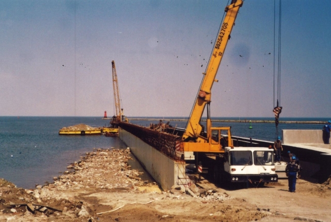 Port Gdańsk. Wolny Obszar Celny ma już 25 lat [WIDEO, ZDJĘCIA]-GospodarkaMorska.pl