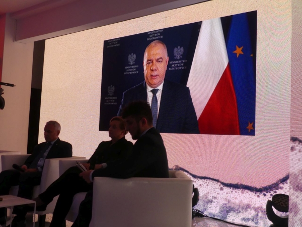 Bałtyk dla pokoleń. Politycy, naukowcy i biznes łączą siły w oczyszczeniu morza z broni chemicznej [WIDEO, ZDJĘCIA]-GospodarkaMorska.pl