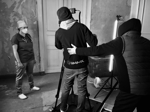 Chór Akademii Morskiej w Szczecinie znany na świecie. Grają covery Niemena, Bon Jovi, współpracują z gwiazdami [WIDEO]-GospodarkaMorska.pl