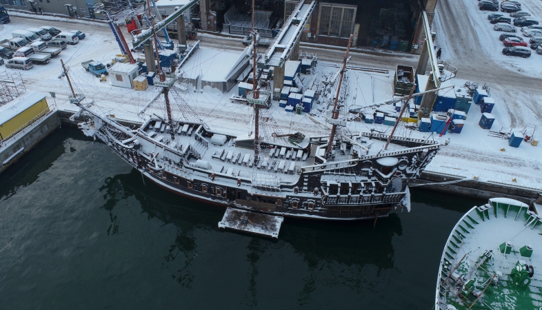 Pracowity przełom roku w Stoczni Nauta w Gdyni [foto, wideo]-GospodarkaMorska.pl