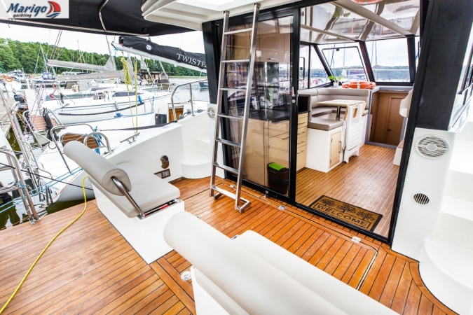 Dlaczego urlop na jachcie motorowo-spacerowym to znacznie ciekawsza opcja niż wynajem hotelu?-GospodarkaMorska.pl