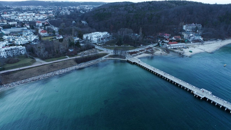 Plaża w Orłowie znika na naszych oczach. Dlaczego i co można z tym zrobić? [ZDJĘCIA]-GospodarkaMorska.pl