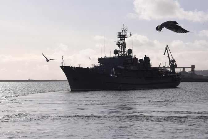 Zimowy rejs podchorążych [ZDJĘCIA]-GospodarkaMorska.pl