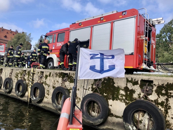 Portowa Straż Pożarna w Szczecinie zrobiła podsumowanie roku 2021. Jakie plany na 2022?-GospodarkaMorska.pl