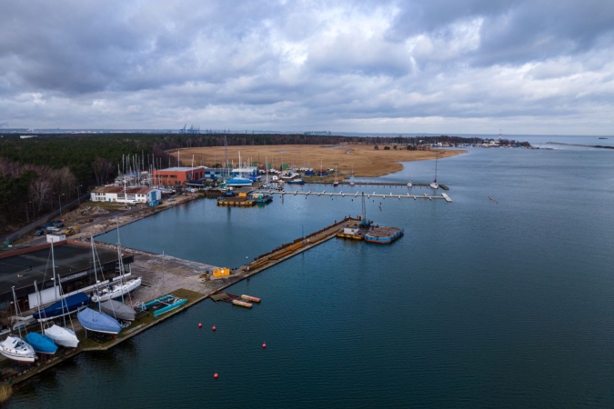 Port jachtowy w Górkach Zachodnich w rozbudowie. Powstanie 180 miejsc dla jachtów [WIDEO]-GospodarkaMorska.pl