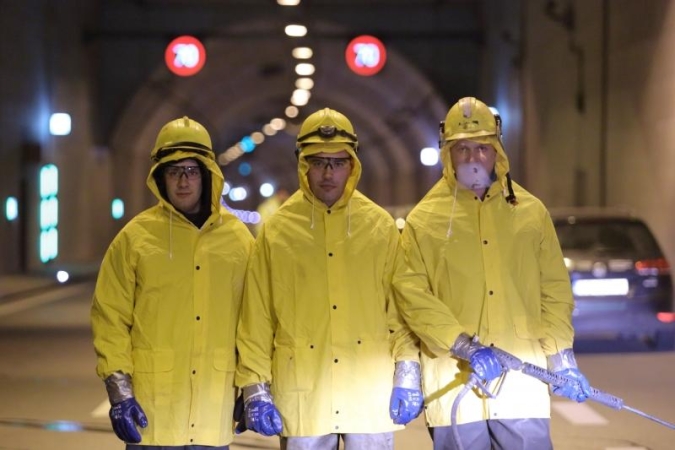 Wielkie mycie tunelu pod Martwą Wisłą-GospodarkaMorska.pl