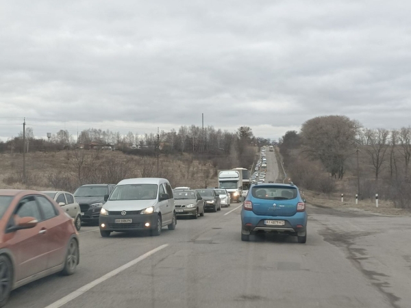 Z Białej Cerkwi do Gdańska. Pomóż zebrać pieniądze na transport uciekającym przed wojną Ukraińcom!-GospodarkaMorska.pl