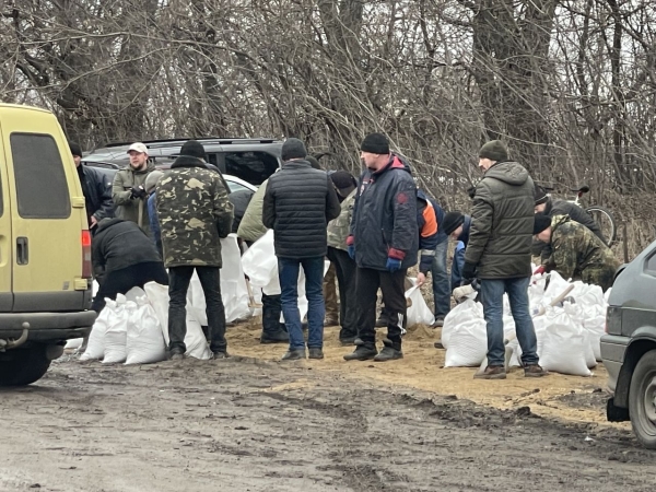Z Białej Cerkwi do Gdańska. Pomóż zebrać pieniądze na transport uciekającym przed wojną Ukraińcom!-GospodarkaMorska.pl