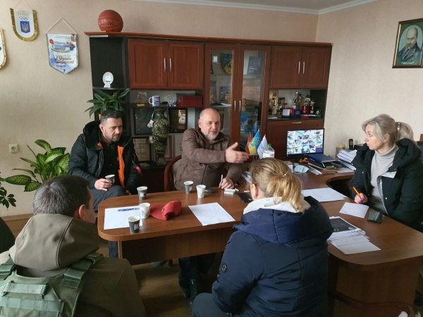 Z Białej Cerkwi do Gdańska. Pomóż zebrać pieniądze na transport uciekającym przed wojną Ukraińcom!-GospodarkaMorska.pl