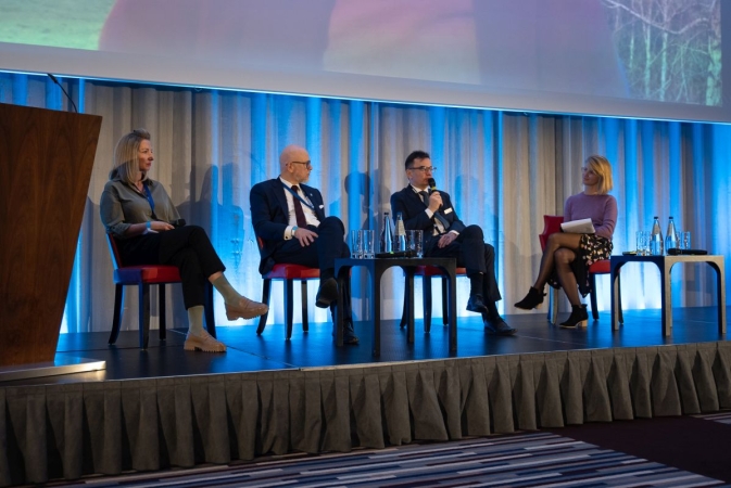 Forum Operatorów Farm Wiatrowych. Dyskusja wokół ustawy 10H i wyzwań energetyki w Polsce [WIDEO]-GospodarkaMorska.pl