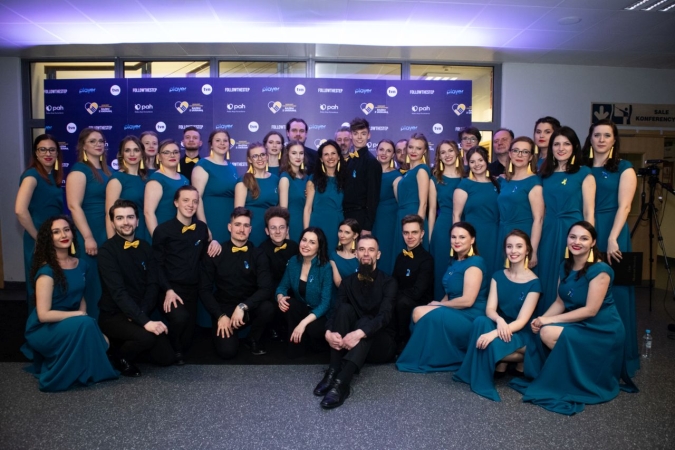 Chór Akademii Morskiej ze Szczecina śpiewał dla Ukrainy-GospodarkaMorska.pl