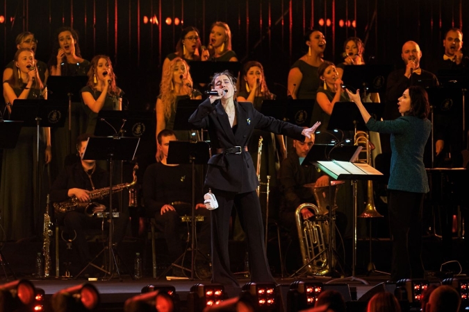 Chór Akademii Morskiej ze Szczecina śpiewał dla Ukrainy-GospodarkaMorska.pl