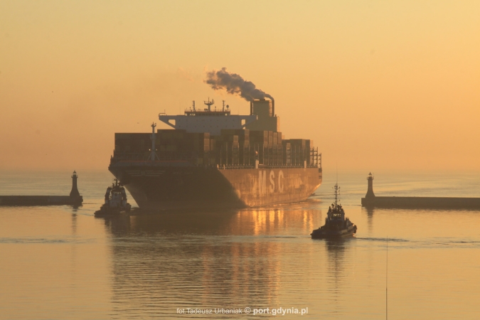 Tadeusz Urbaniak, Port Gdynia-GospodarkaMorska.pl