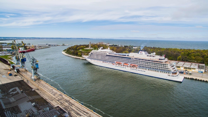 Do Gdańska zawinął jeden z największych wycieczkowców tego sezonu-GospodarkaMorska.pl