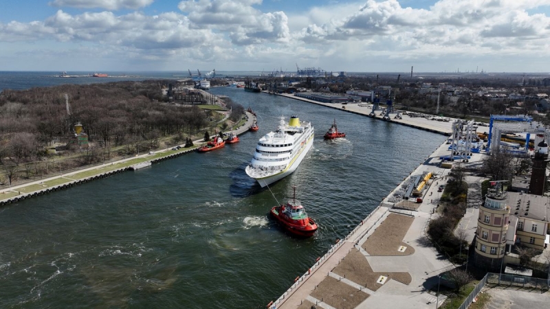 Hamburg otworzył sezon. Do Portu Gdańsk przypłynie ponad 100 wycieczkowców [WIDEO]-GospodarkaMorska.pl