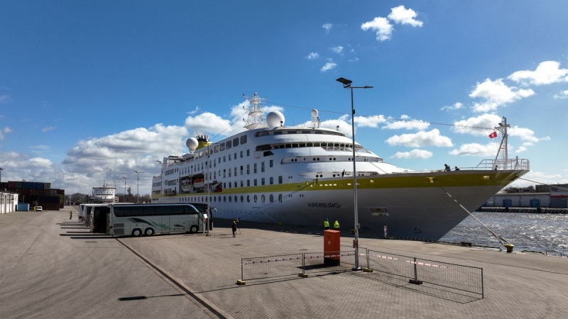 Hamburg otworzył sezon. Do Portu Gdańsk przypłynie ponad 100 wycieczkowców [WIDEO]-GospodarkaMorska.pl