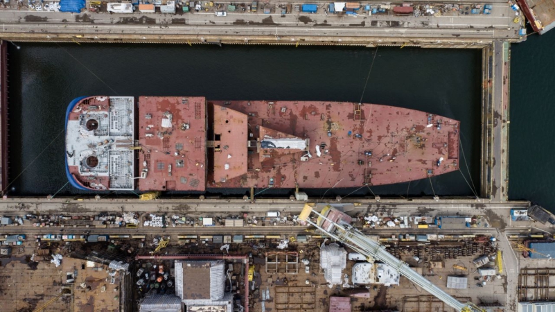 Kolejne megabloki statku pasażerskiego dla francuskiej stoczni CDA w St. Nazaire zwodowane w stoczni Crist w Gdyni [WIDEO]-GospodarkaMorska.pl
