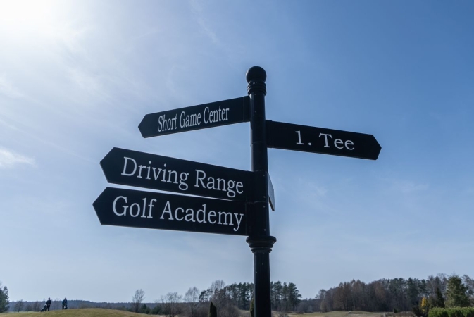 Morska Liga Golfa powróciła. Sezon w Postołowie już otwarty [WIDEO, ZDJĘCIA]-GospodarkaMorska.pl