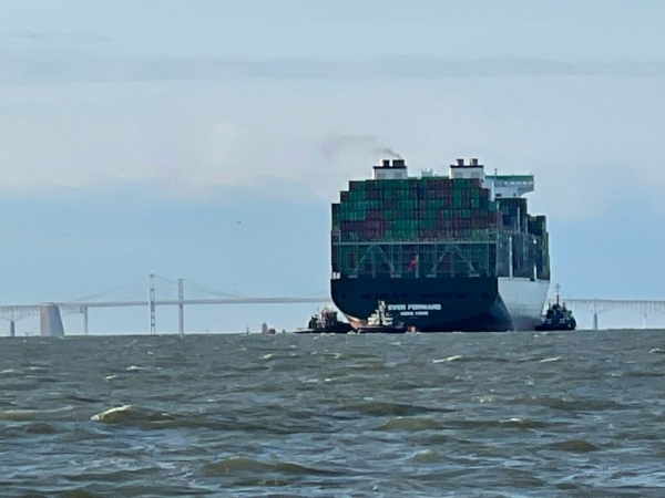 Ever Forward uwolniony [WIDEO, GALERIA]-GospodarkaMorska.pl