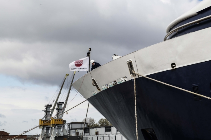 Wycieczkowiec Clio w gdańskim porcie-GospodarkaMorska.pl