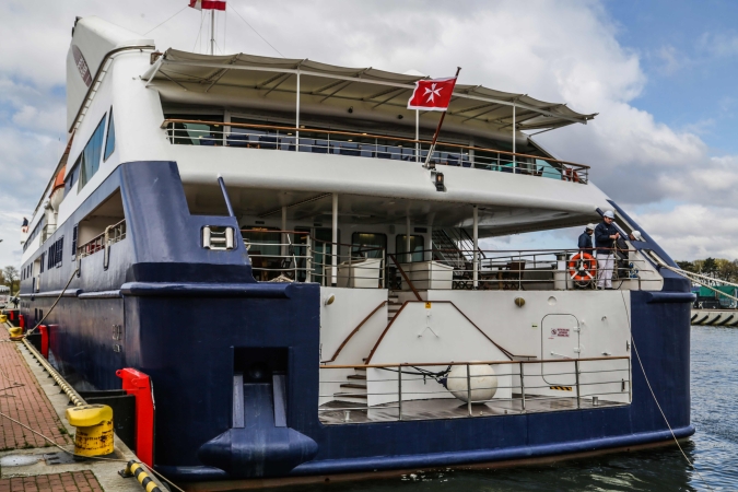 Wycieczkowiec Clio w gdańskim porcie-GospodarkaMorska.pl
