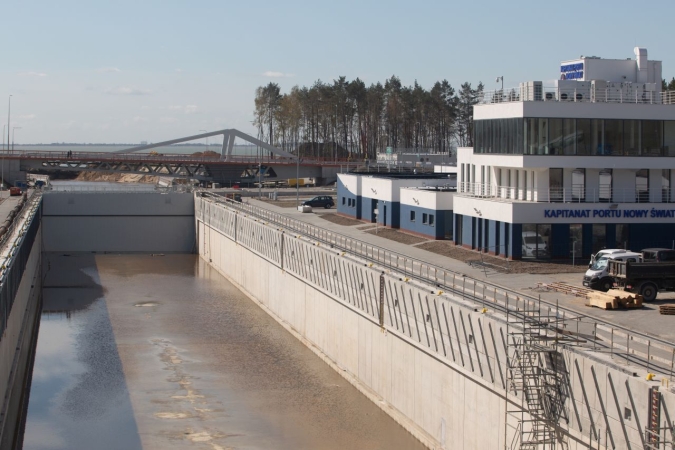 Przekop Mierzei Wiślanej. Śluza kanału już po testach [WIDEO, ZDJĘCIA]-GospodarkaMorska.pl
