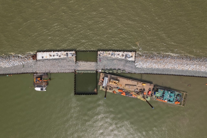 Przekop Mierzei Wiślanej. Śluza kanału już po testach [WIDEO, ZDJĘCIA]-GospodarkaMorska.pl