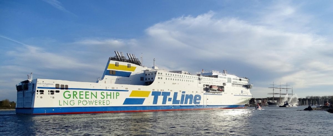 Nowoczesny i ekologiczny prom TT-Line z napędem LNG rozpoczyna rejsy ze Świnoujścia do Szwecji-GospodarkaMorska.pl