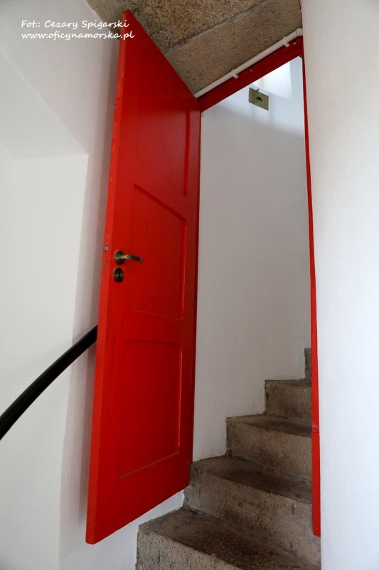 Latarnia morska Rozewie II po 112 latach udostępniona do zwiedzania [ZDJĘCIA]-GospodarkaMorska.pl